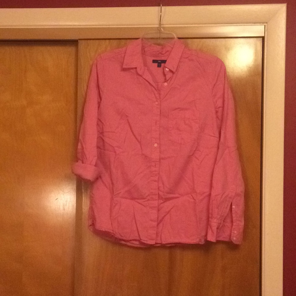 GAP casual pink button down shirt sz S